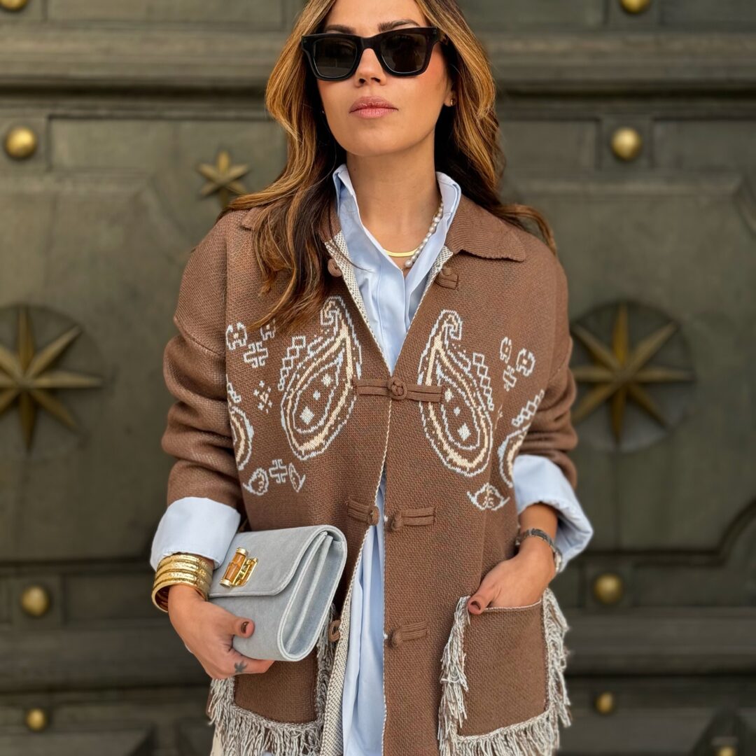 Cardigan paisley
