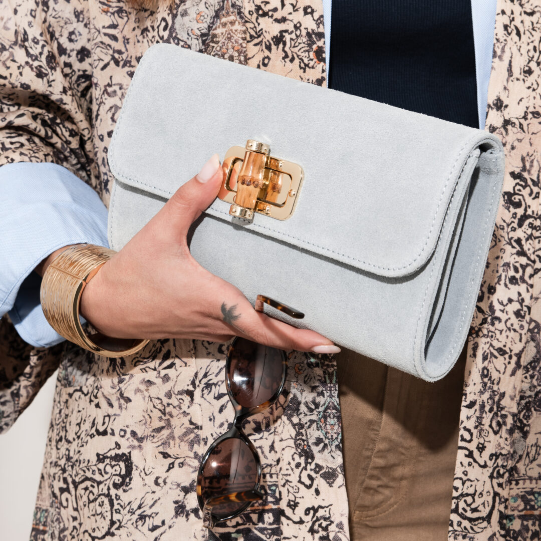 Clutch suede