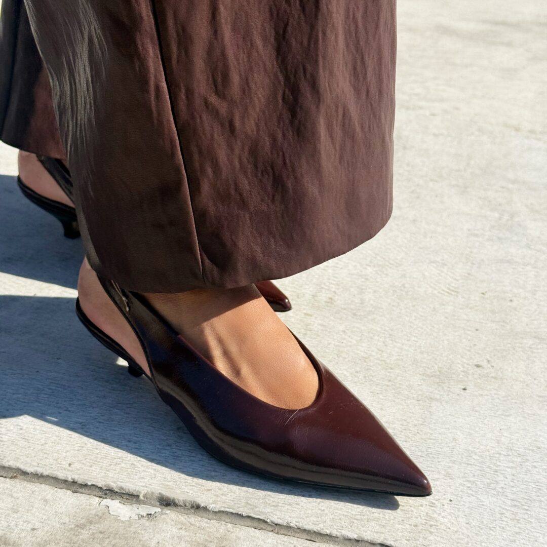 Slingback vernice